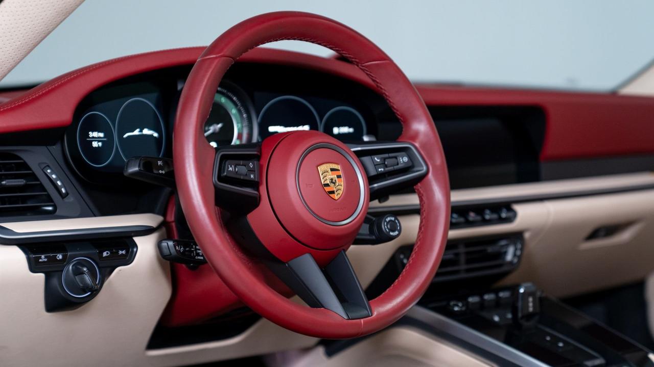 2021 Porsche 911 Targa 4S Heritage Design Edition