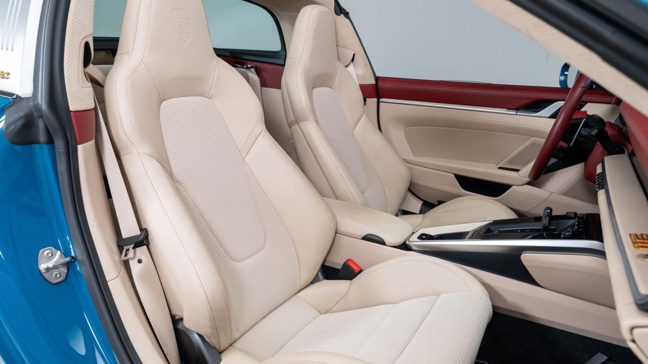 2021 Porsche 911 Targa 4S Heritage Design Edition