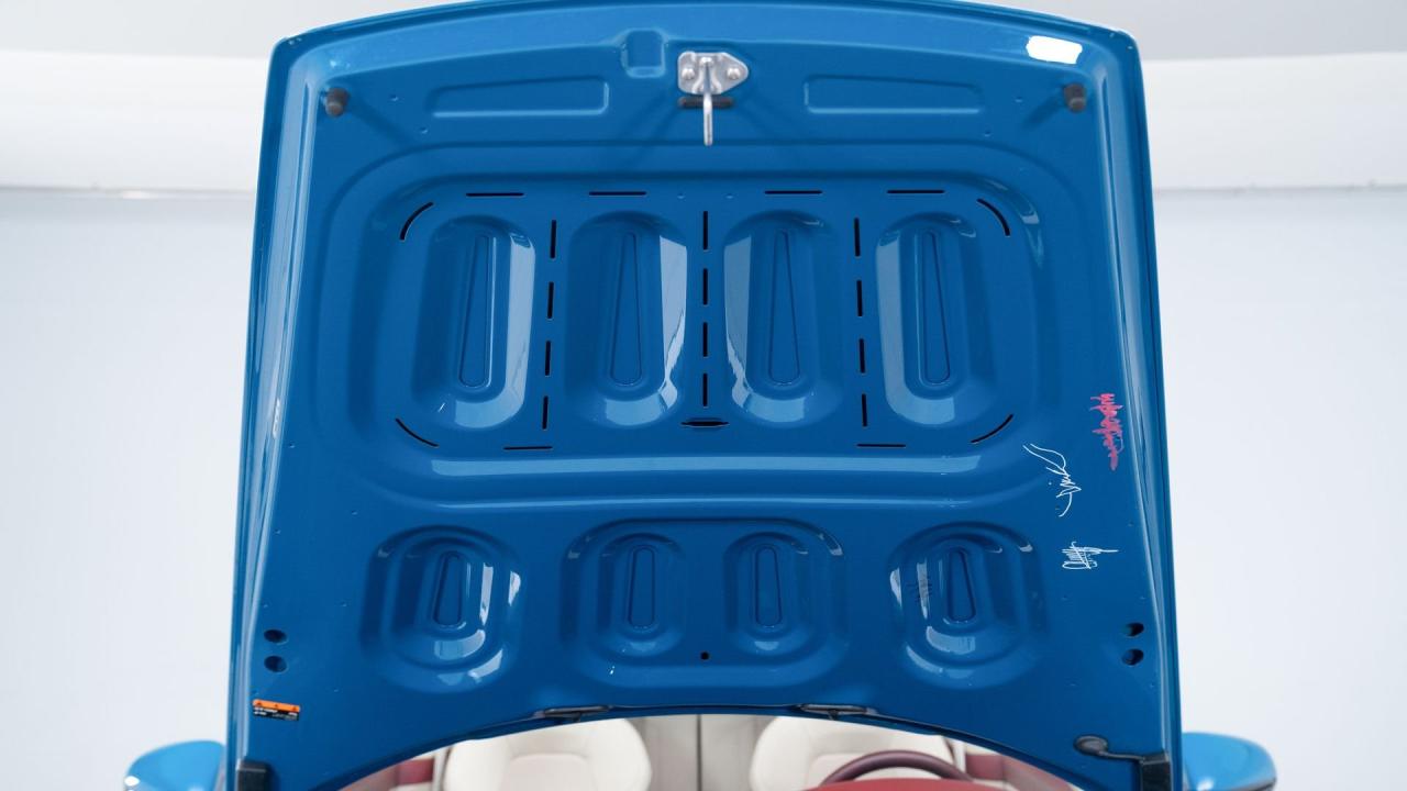 2021 Porsche 911 Targa 4S Heritage Design Edition