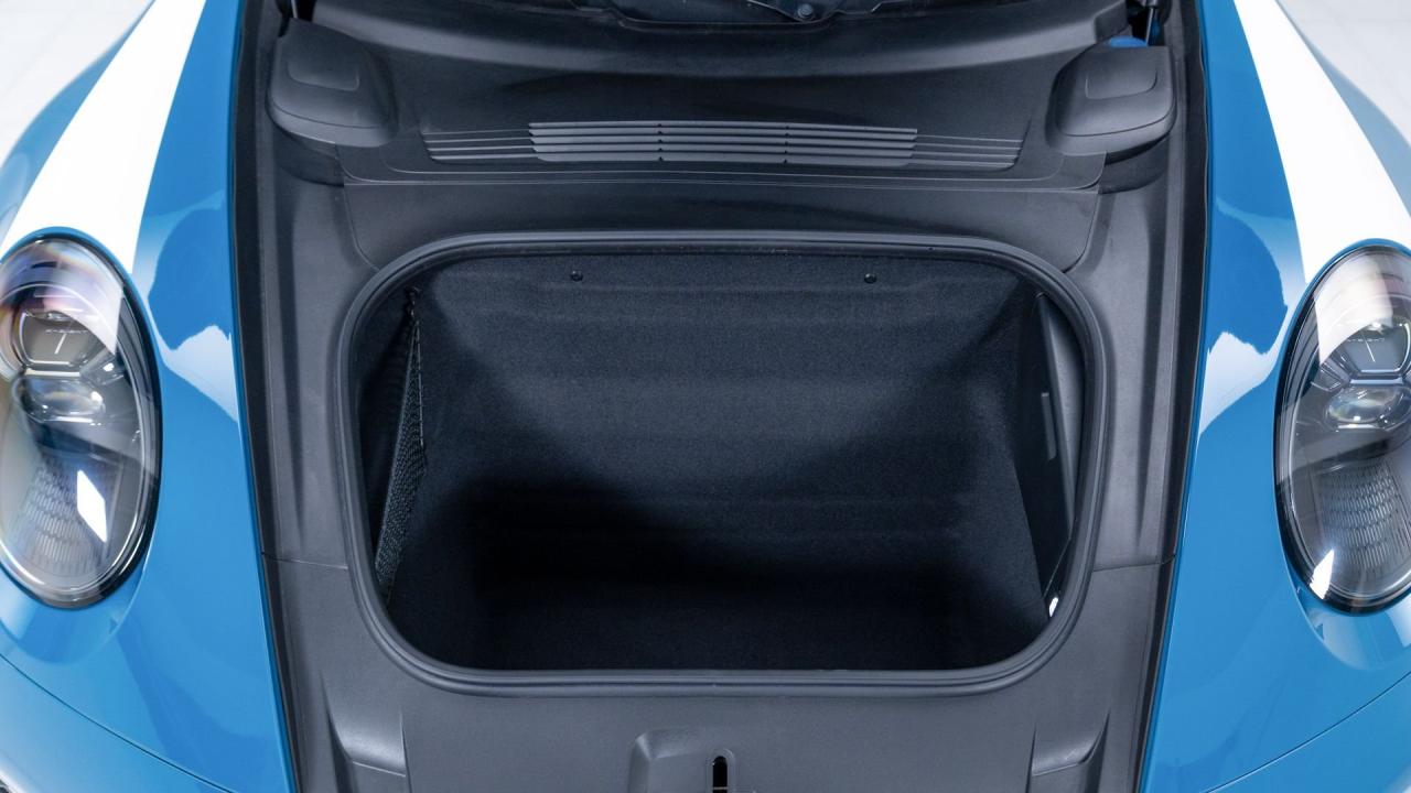 2021 Porsche 911 Targa 4S Heritage Design Edition