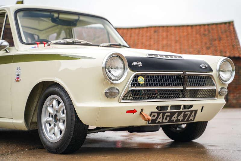 1963 Ford CORTINA