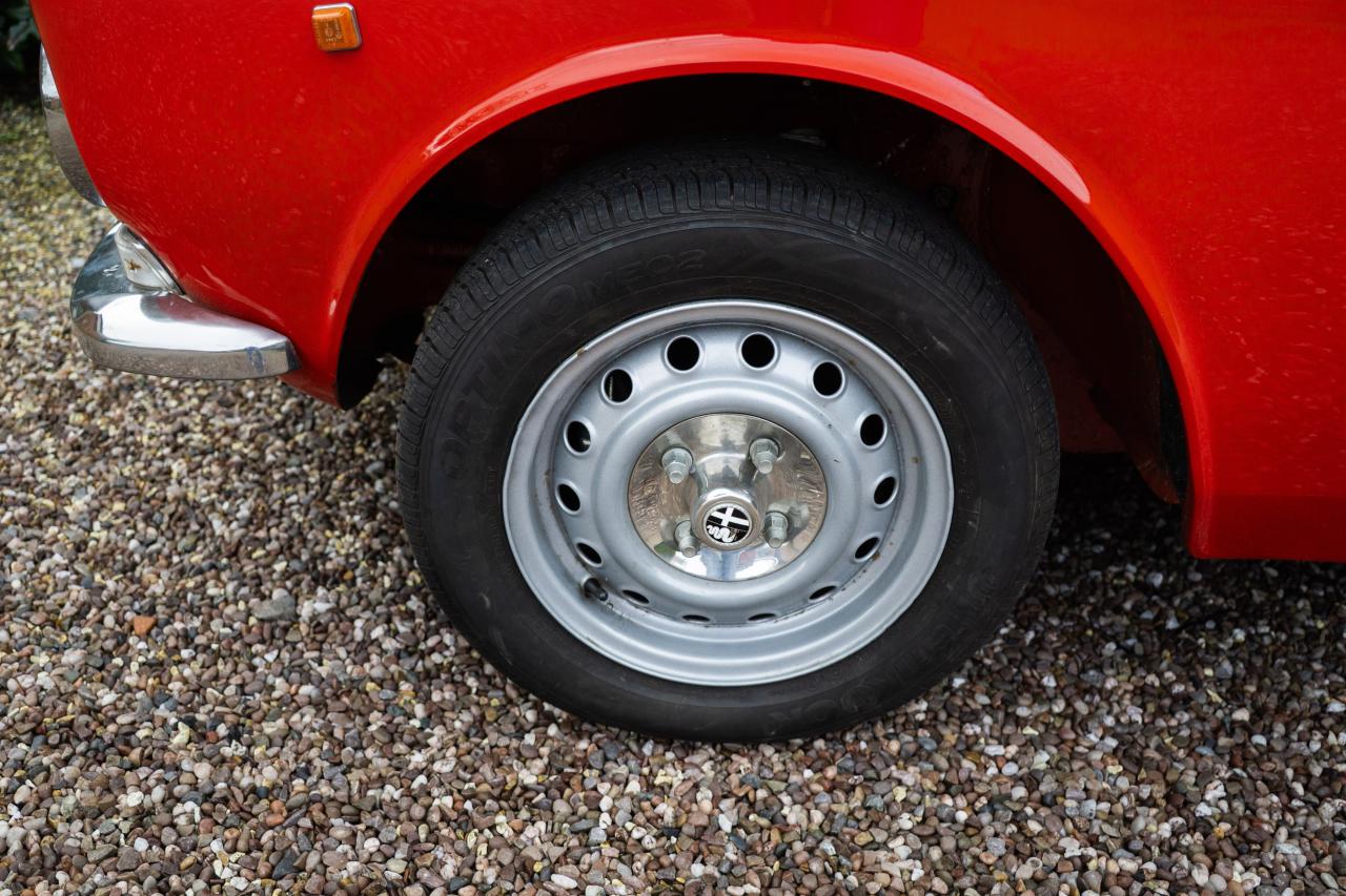 1976 Alfa Romeo GT 1600 Junior