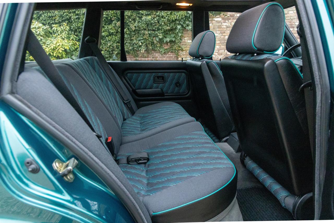 1993 BMW 316i Touring &ldquo;Design Edition&rdquo; with 47.000 kms