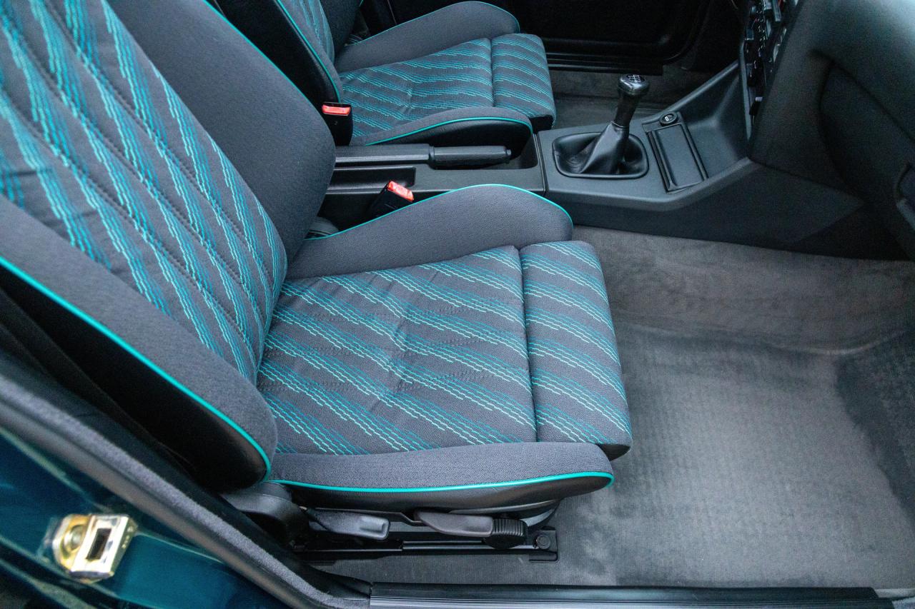 1993 BMW 316i Touring &ldquo;Design Edition&rdquo; with 47.000 kms