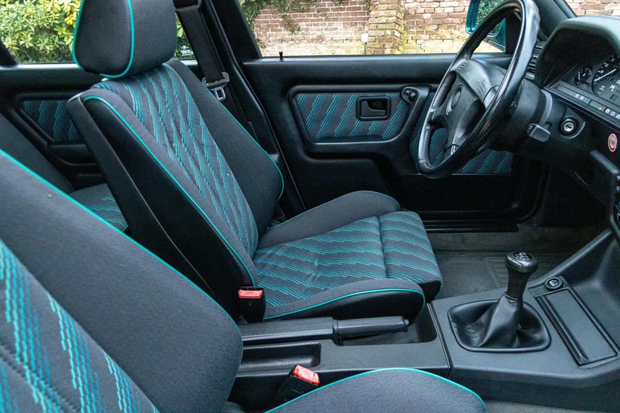 1993 BMW 316i Touring &ldquo;Design Edition&rdquo; with 47.000 kms