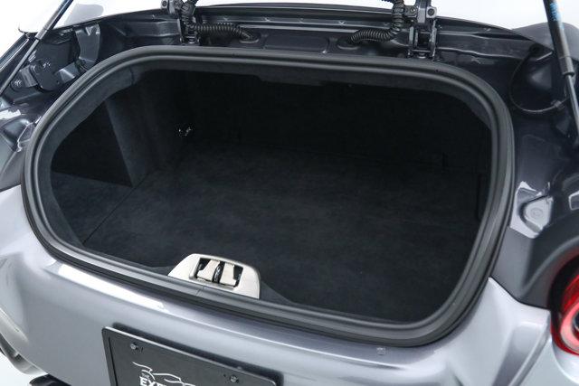 2021 Ferrari 812 GTS