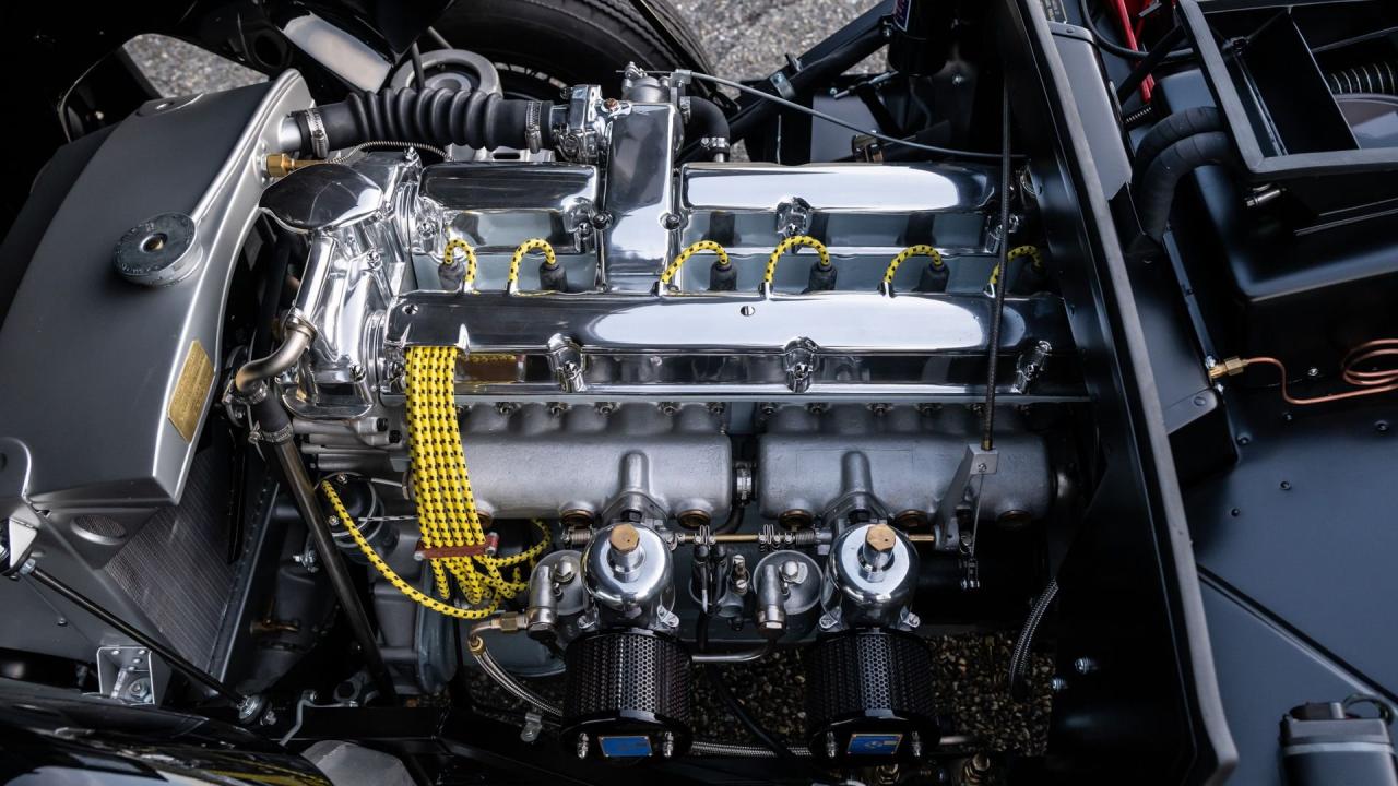 1950 Aston Martin DB2 Sports Saloon