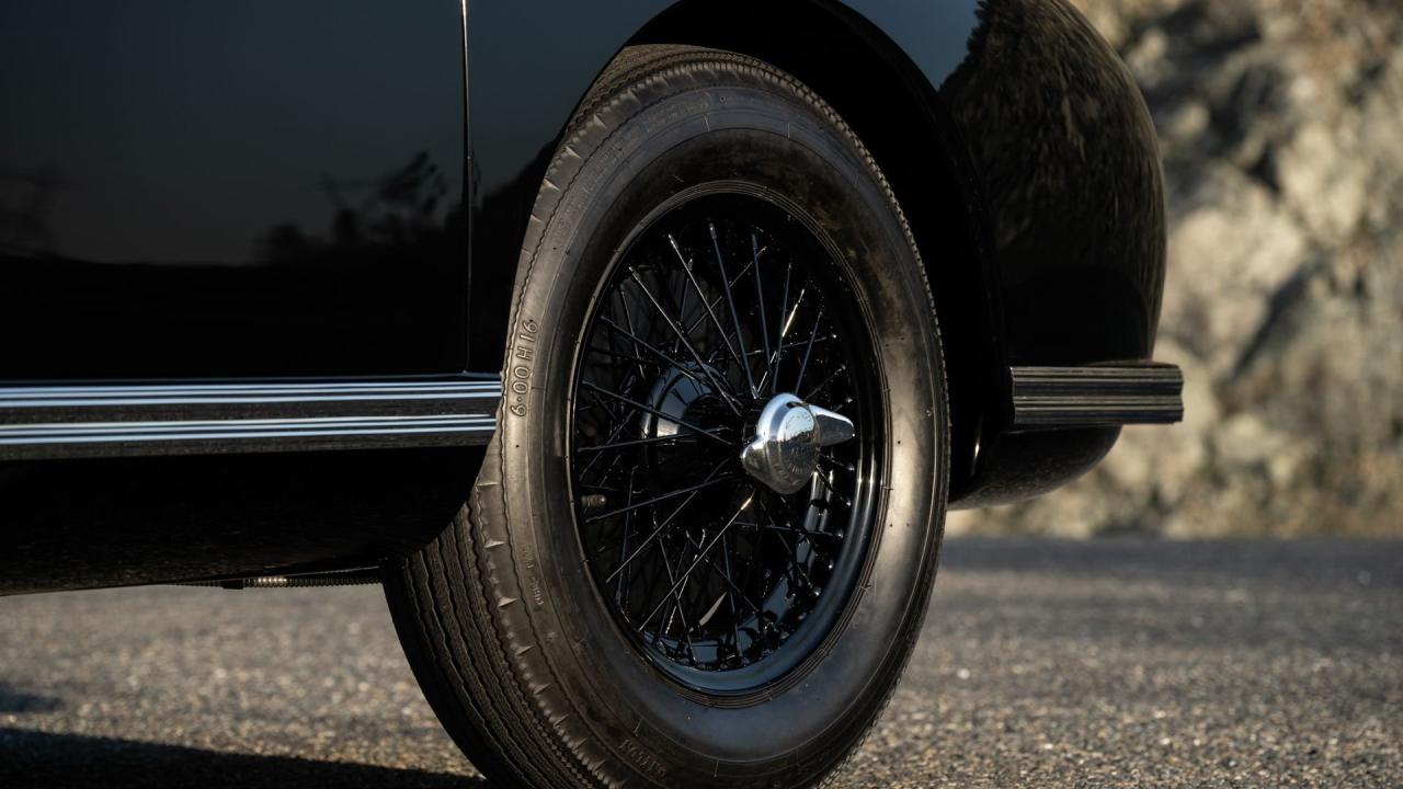 1950 Aston Martin DB2 Sports Saloon