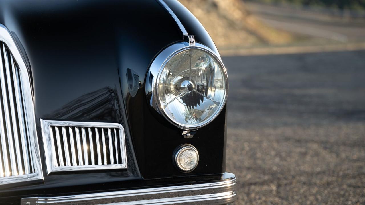 1950 Aston Martin DB2 Sports Saloon