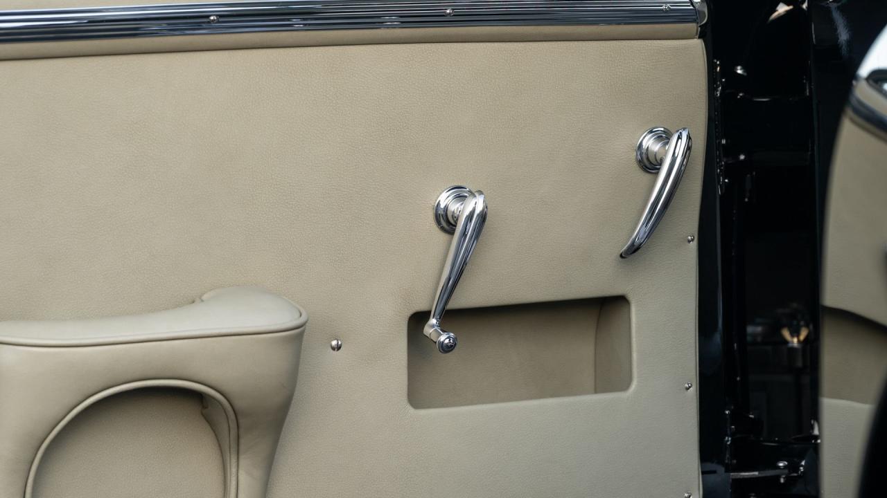 1950 Aston Martin DB2 Sports Saloon