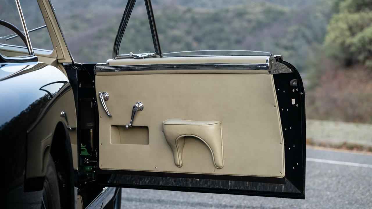 1950 Aston Martin DB2 Sports Saloon