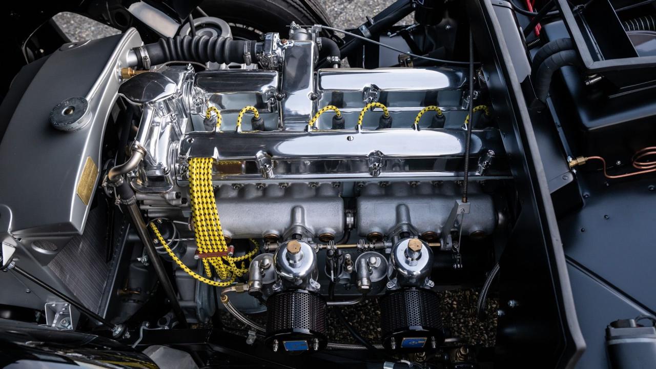 1950 Aston Martin DB2 Sports Saloon