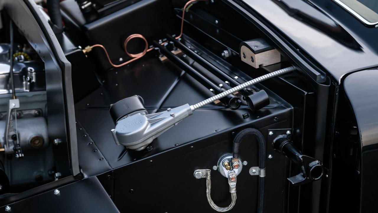 1950 Aston Martin DB2 Sports Saloon