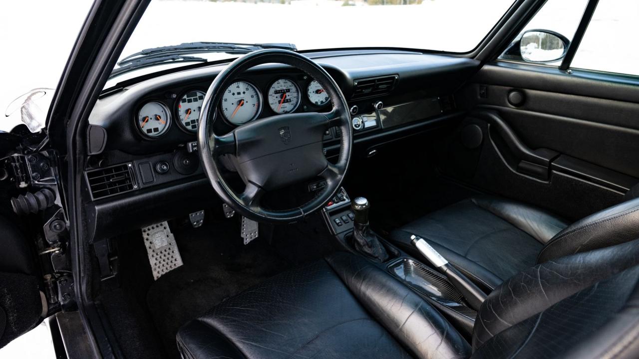 1997 Porsche 911 Carrera 4S