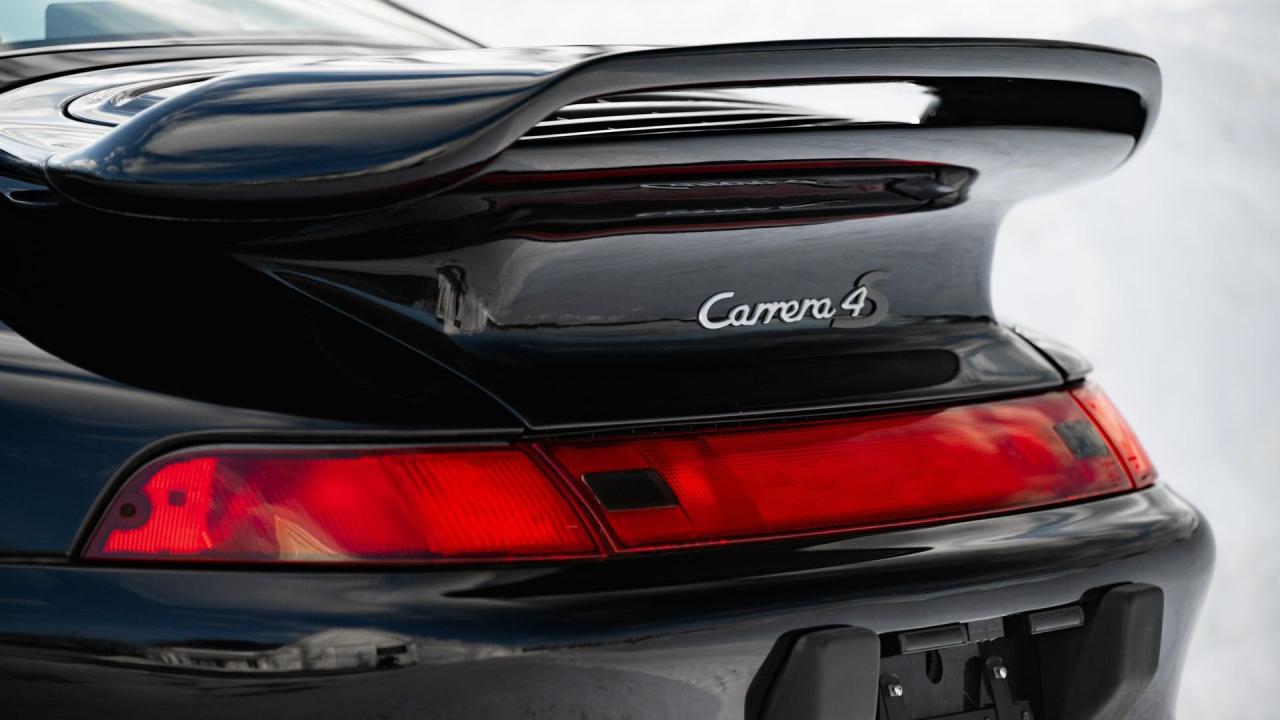 1997 Porsche 911 Carrera 4S