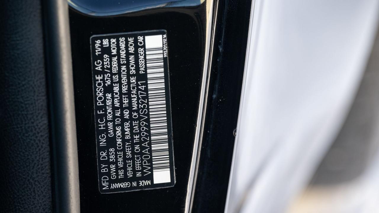 1997 Porsche 911 Carrera 4S