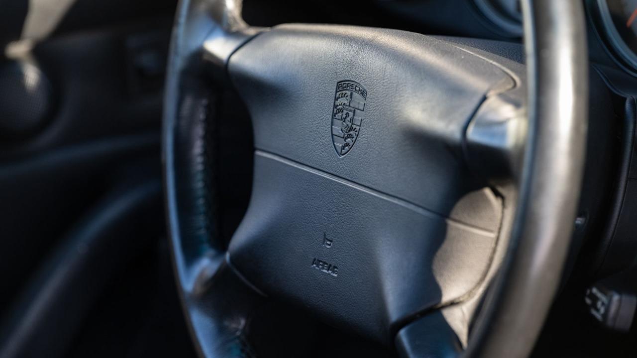 1997 Porsche 911 Carrera 4S