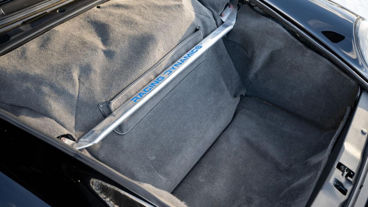 1997 Porsche 911 Carrera 4S