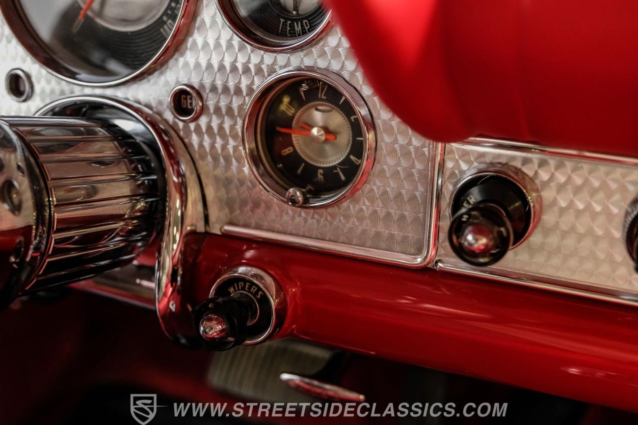 1957 Ford Thunderbird