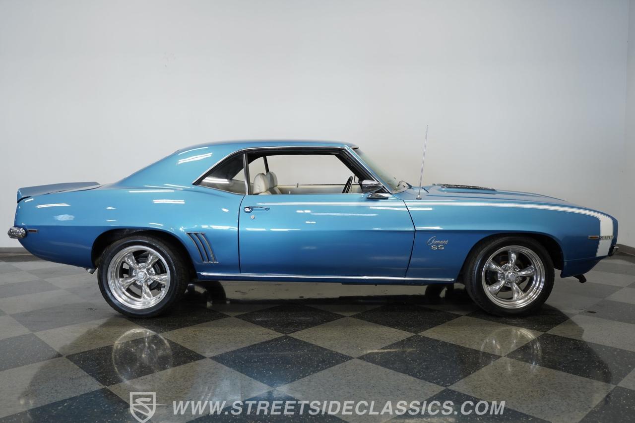 1969 Chevrolet Camaro SS Tribute