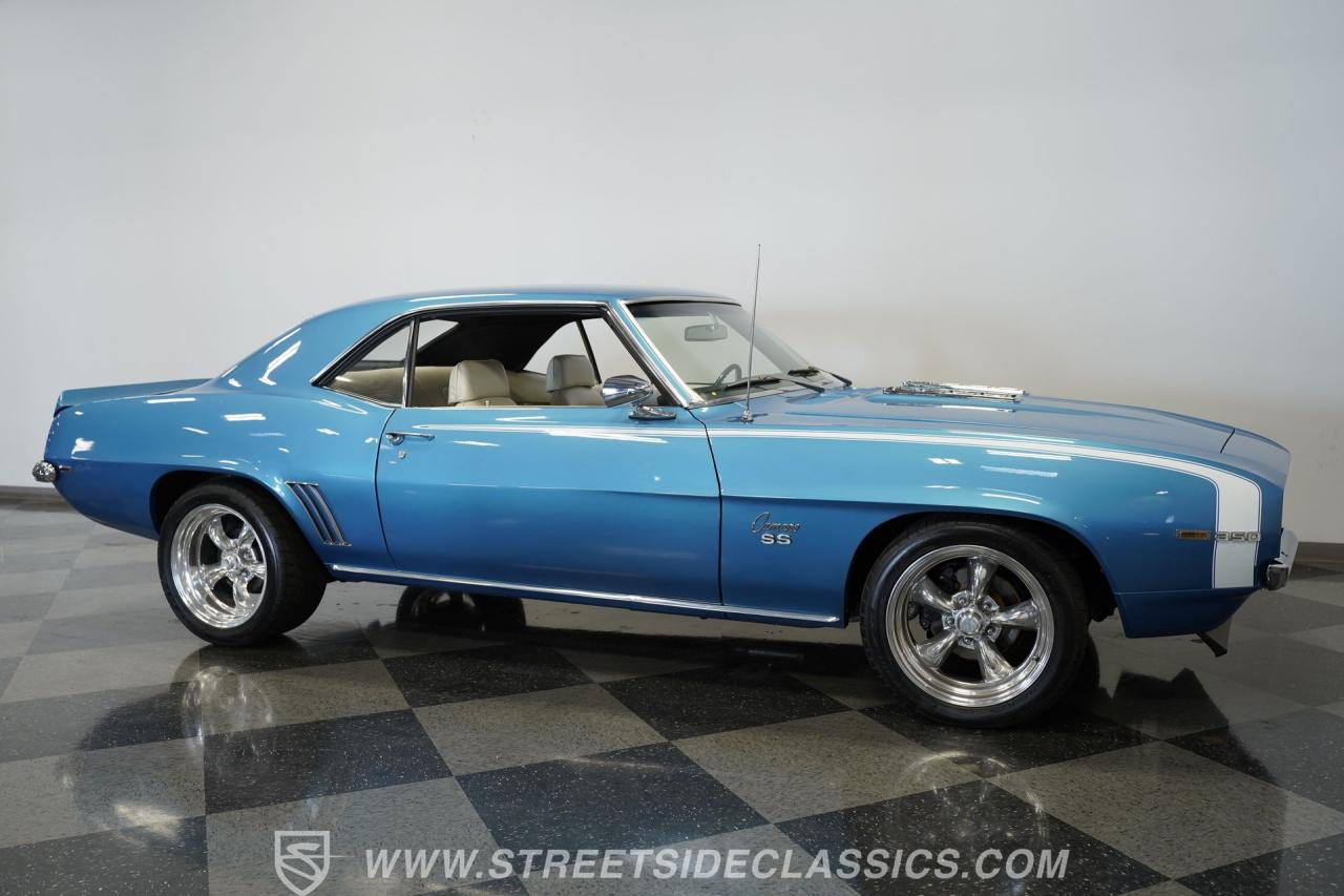 1969 Chevrolet Camaro SS Tribute