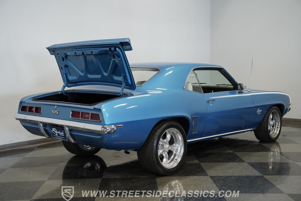 1969 Chevrolet Camaro SS Tribute