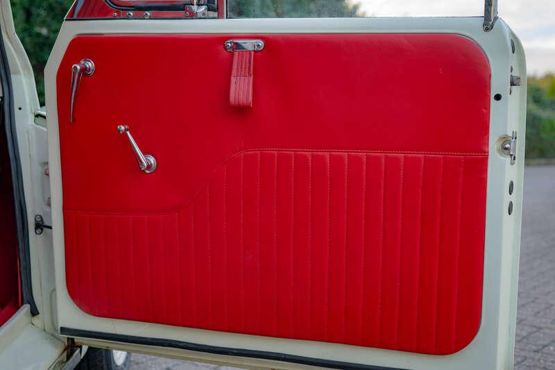 1968 Morris Minor Traveller