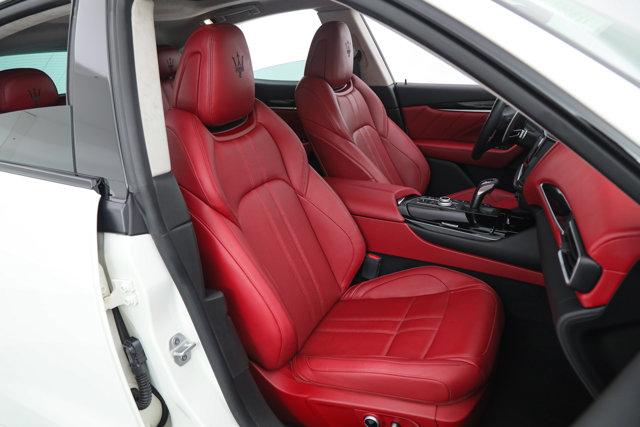 2022 Maserati Levante