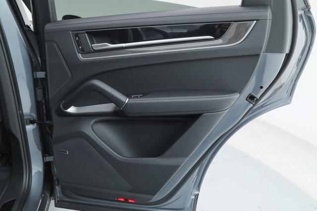 2026 Porsche Cayenne