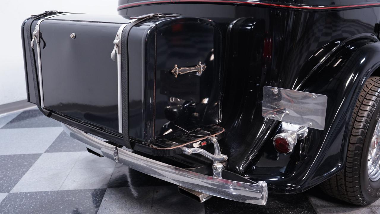 1933 Buick Series 50 Model 57