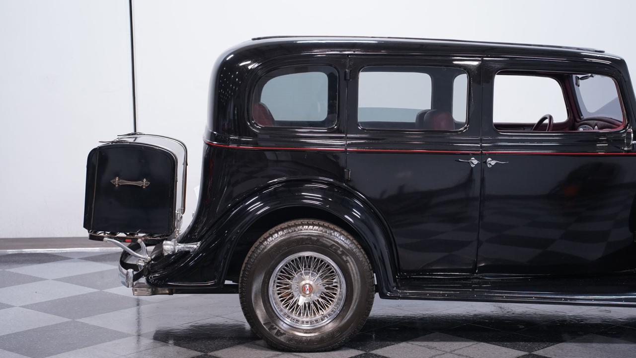 1933 Buick Series 50 Model 57