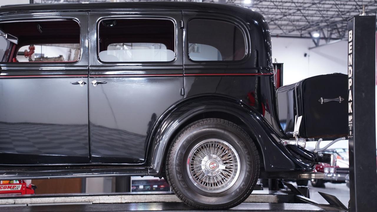 1933 Buick Series 50 Model 57