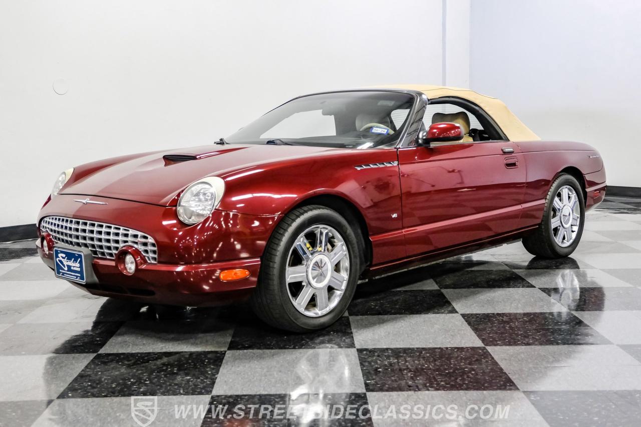 2004 Ford Thunderbird