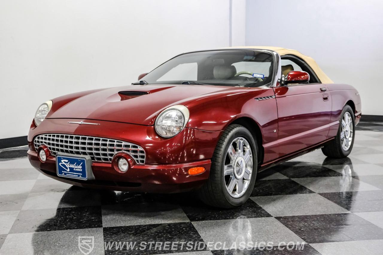 2004 Ford Thunderbird