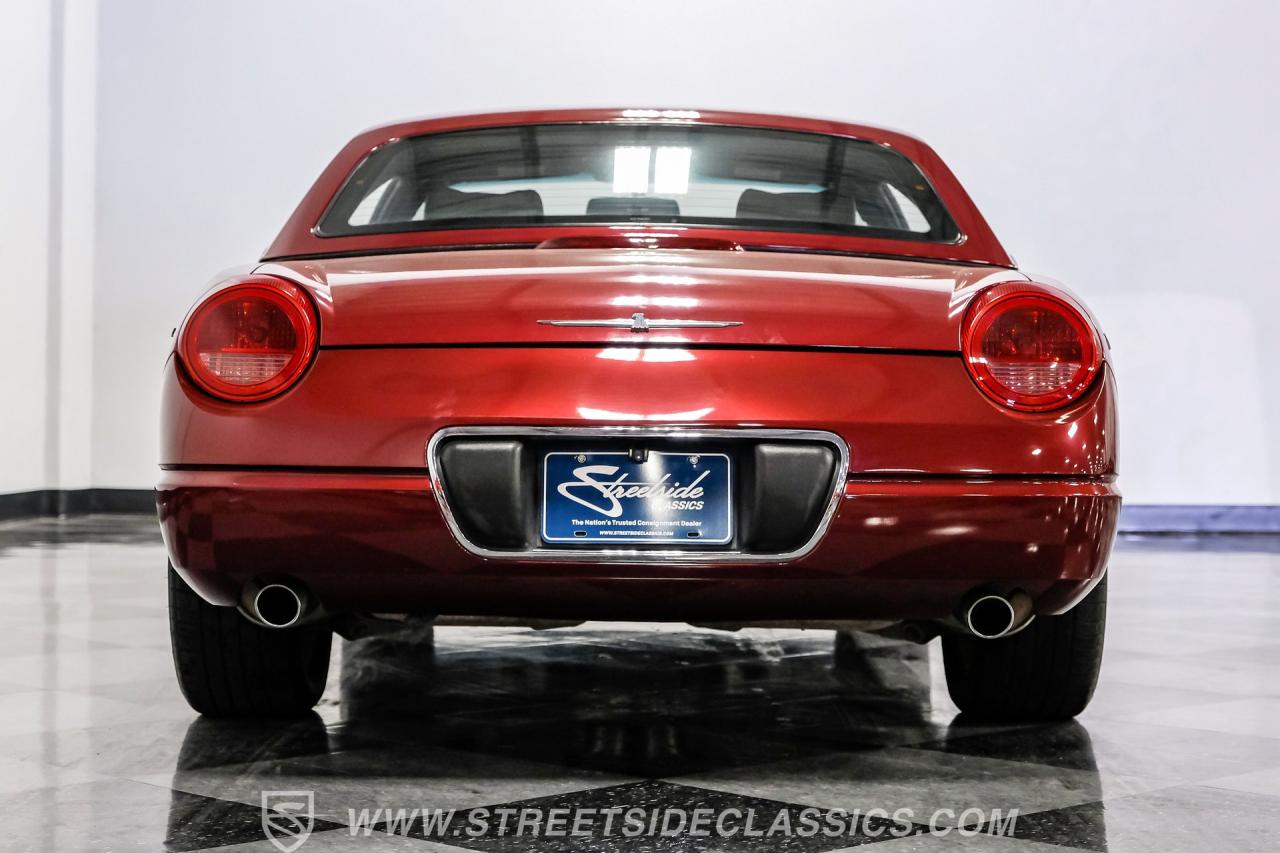 2004 Ford Thunderbird