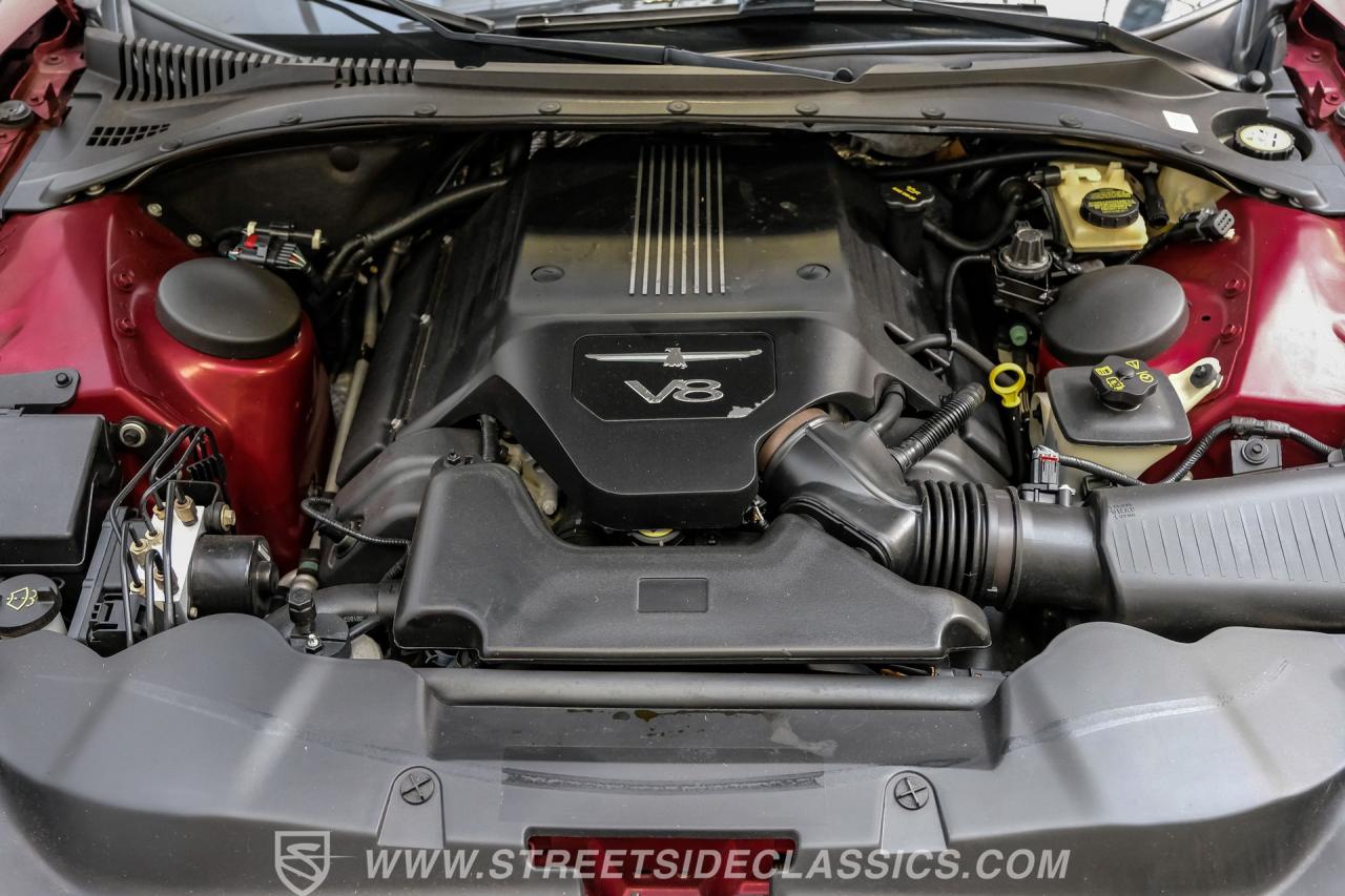 2004 Ford Thunderbird