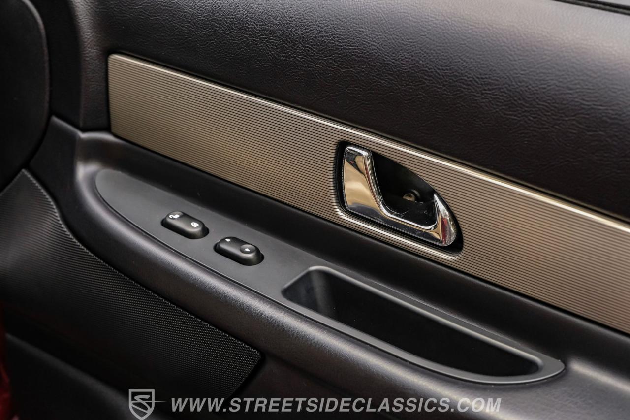 2004 Ford Thunderbird