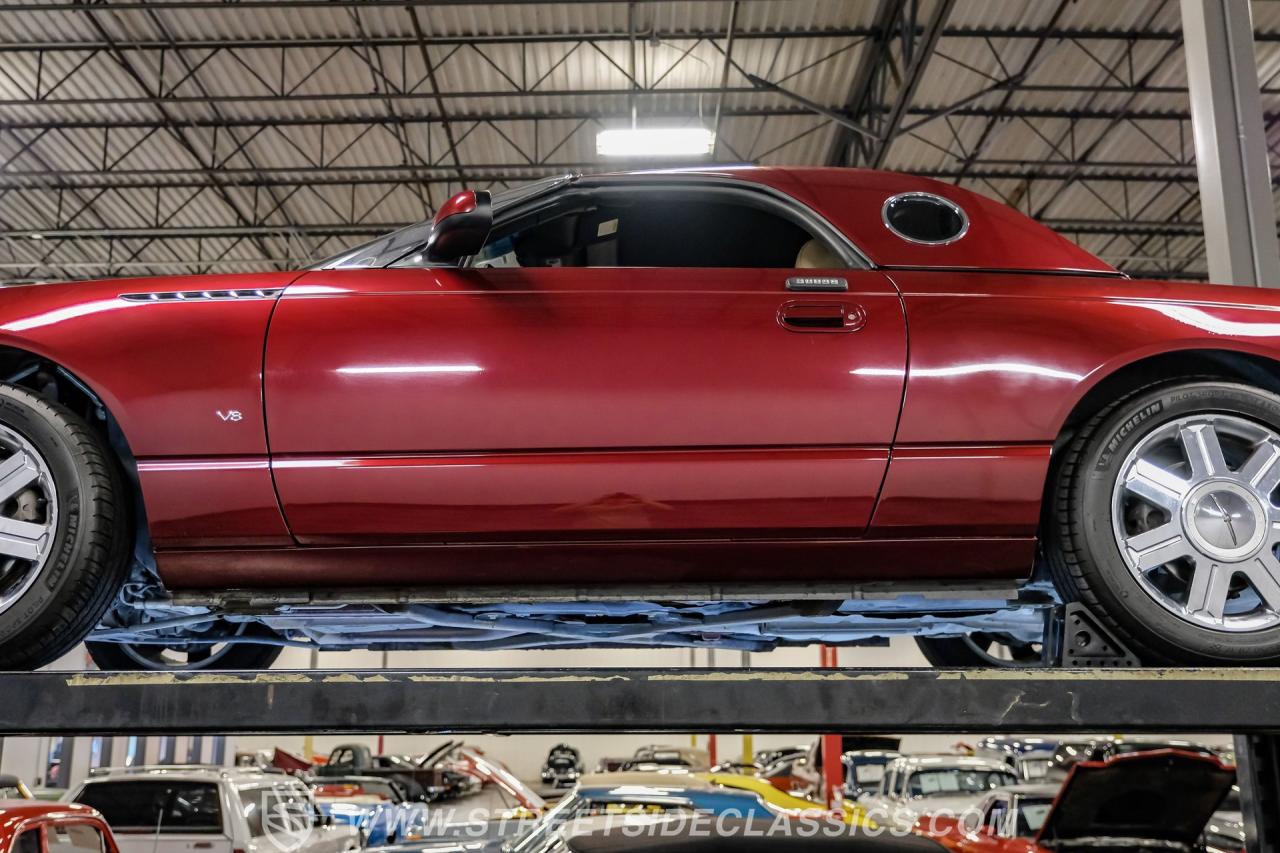 2004 Ford Thunderbird