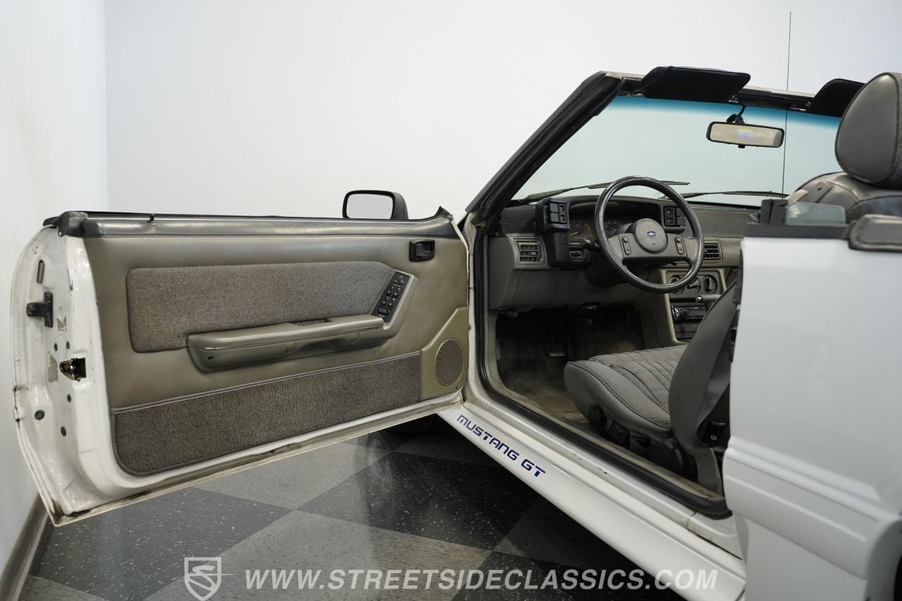 1989 Ford Mustang GT