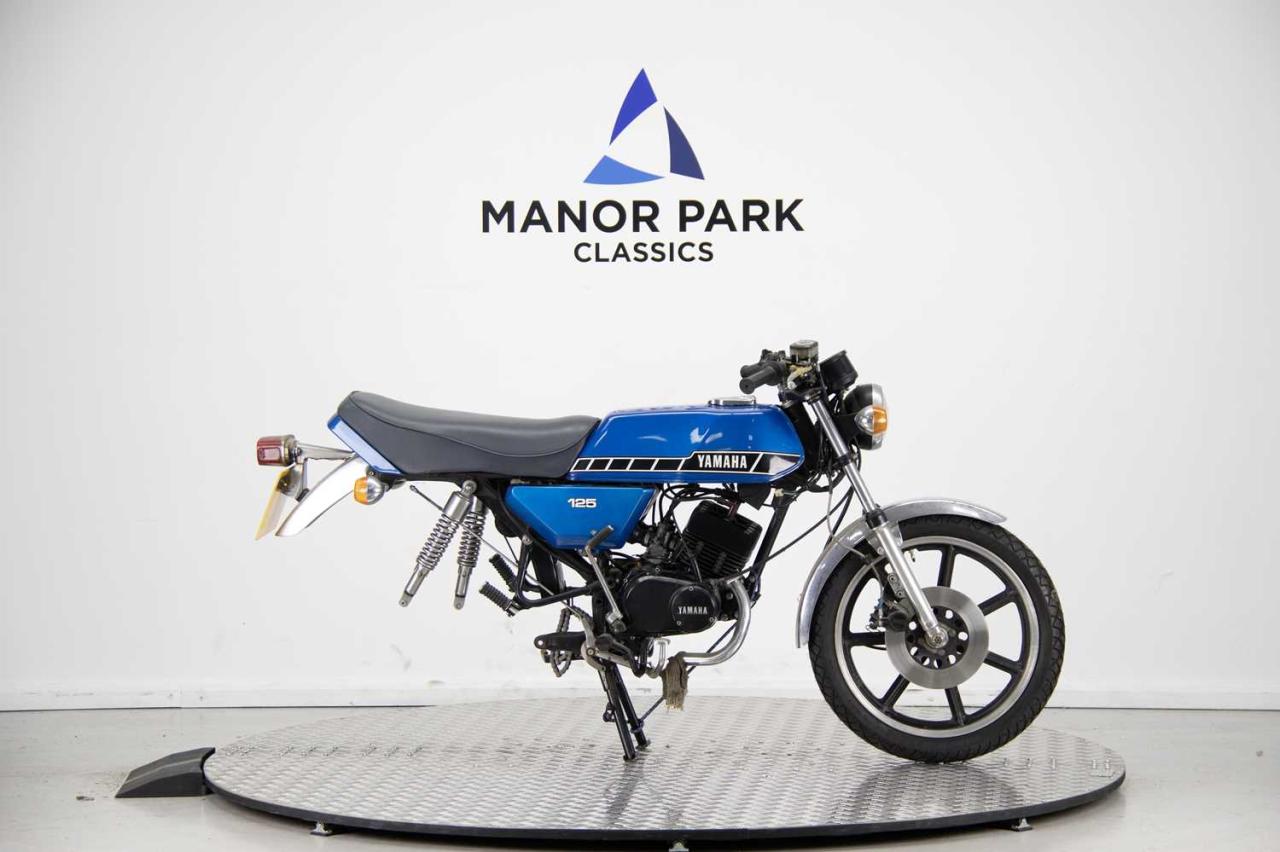 1980 Yamaha RD125 DX