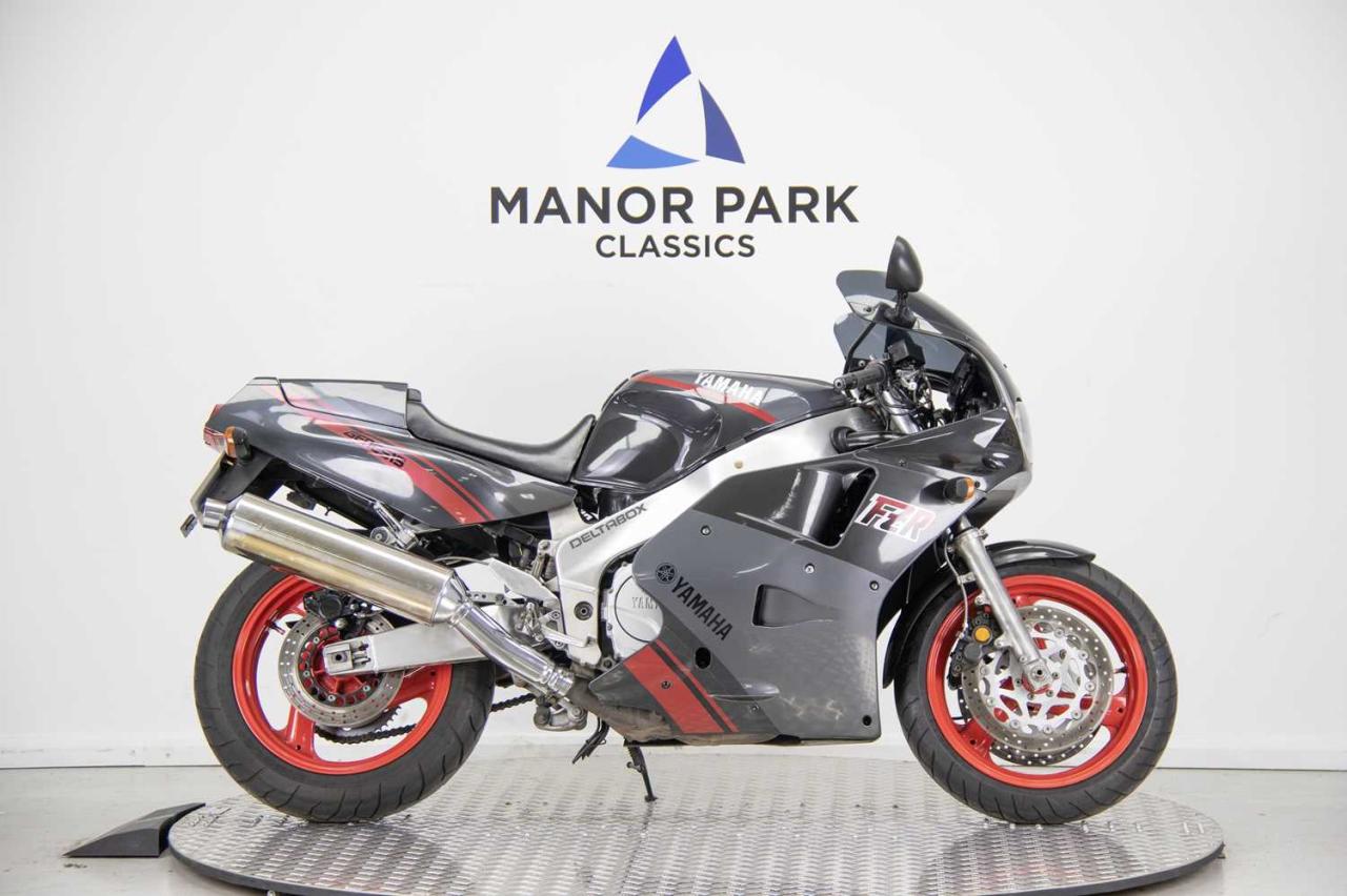 1998 Yamaha FZR1000 EXUP