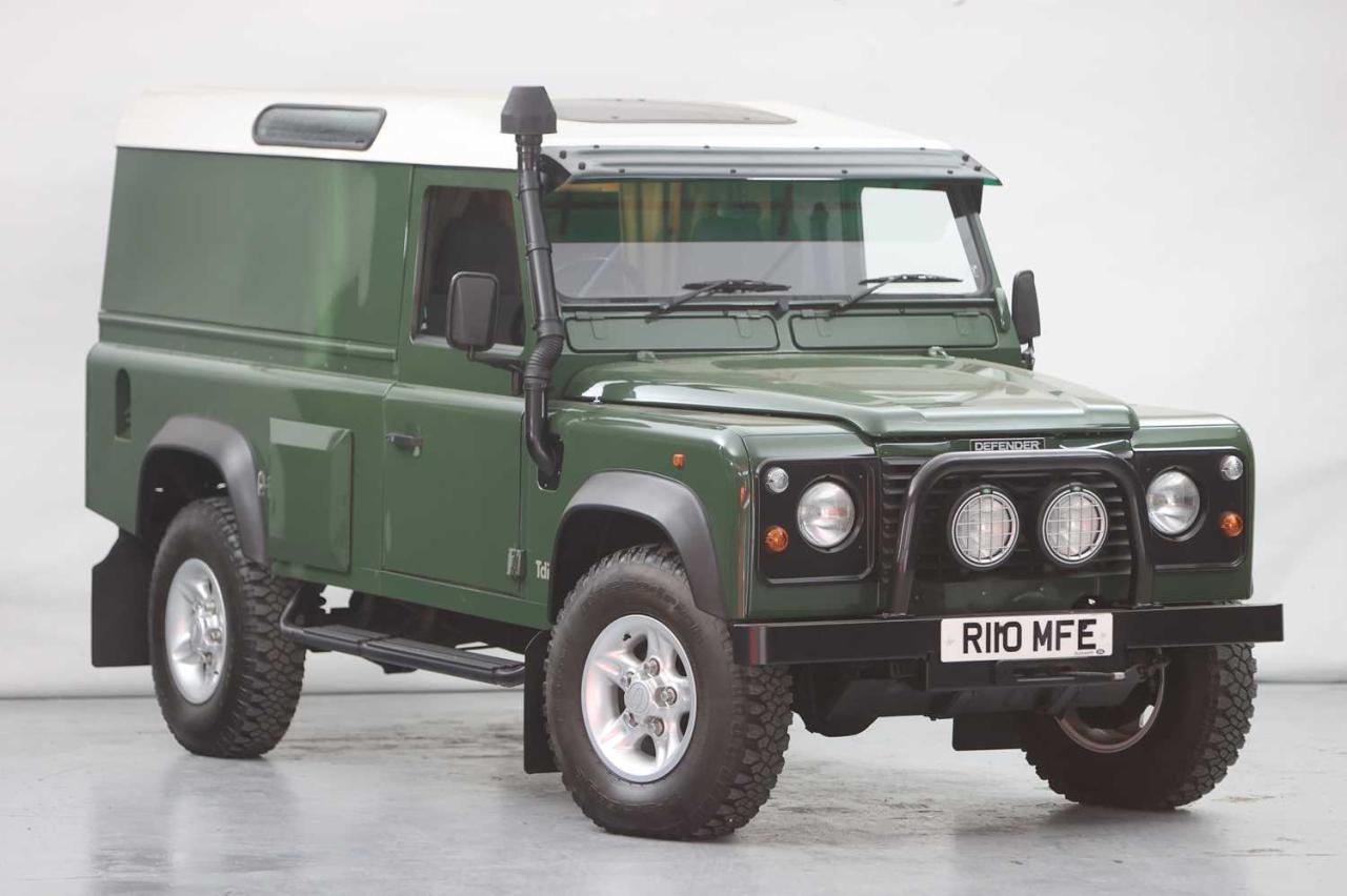 1998 Land Rover Rover Defender 110 TDi Camper / Day Van Conversion
