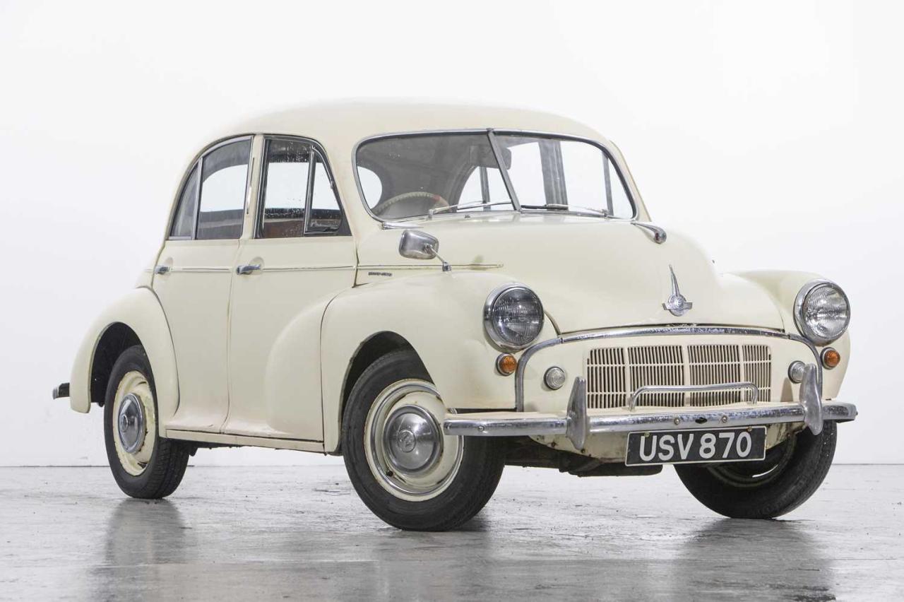 1952 Morris Minor Saloon