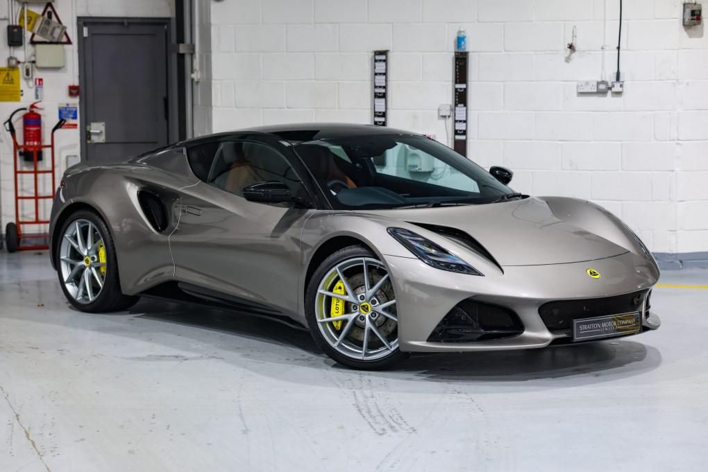 2024 Lotus Emira