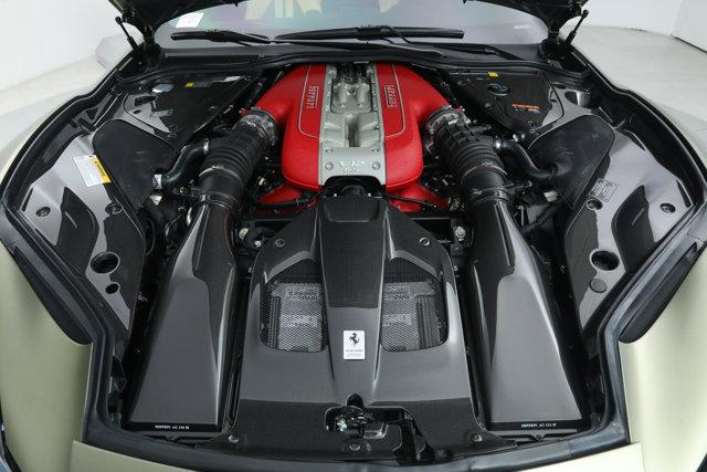 2022 Ferrari 812 GTS