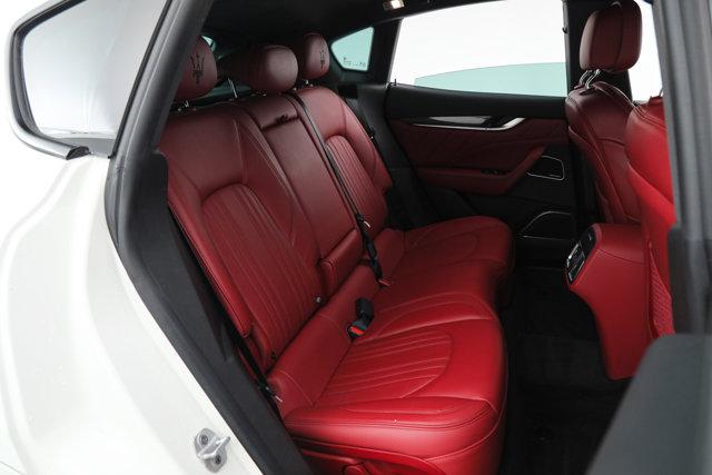 2022 Maserati Levante