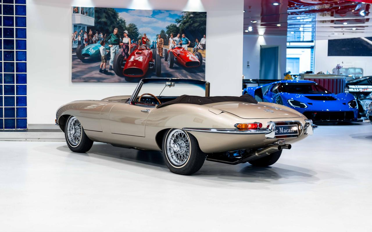 1966 Jaguar E-Type Series 1 Roadster