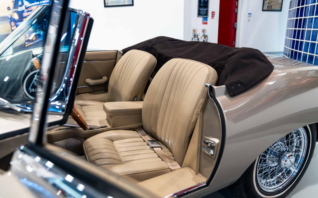1966 Jaguar E-Type Series 1 Roadster