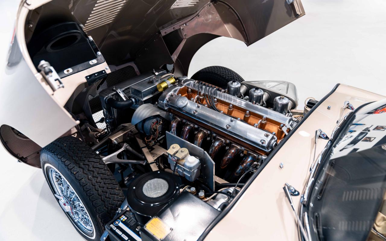 1966 Jaguar E-Type Series 1 Roadster