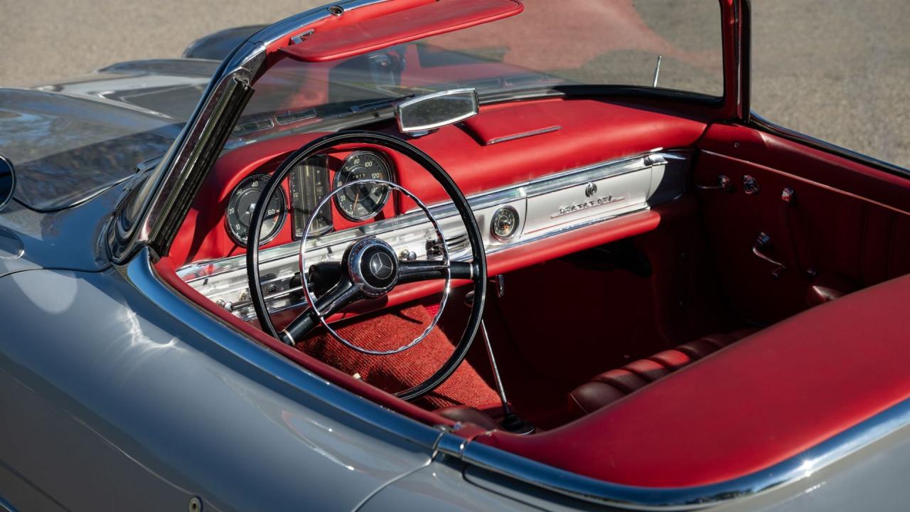 1960 Mercedes - Benz 300 SL Roadster